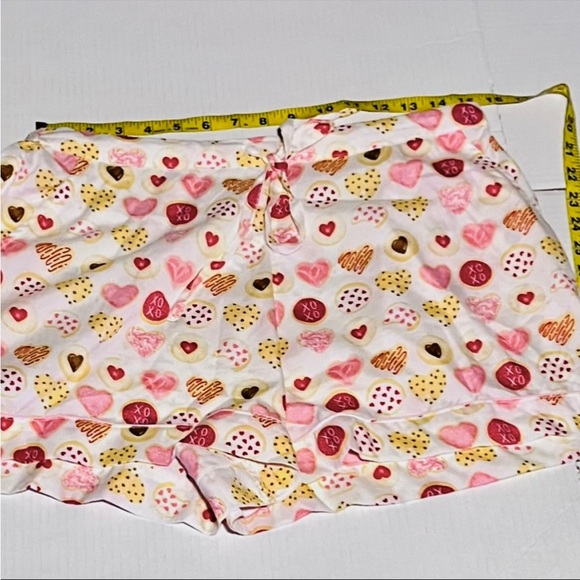 Cupcakes & Cashmere Pajama Set - Picture 10 of 12